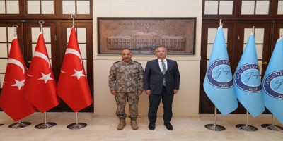 Emniyet Genel Müdürlüğü, Özel Harekat Başkanı Süleyman Karadeniz, Rektörümüz Prof. Dr. Uğur Ünal’ı Ziyaret Etti