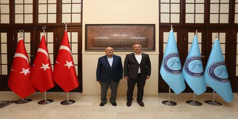 İçişleri Eski Bakanı Prof. Dr. Beşir Atalay, Rektörümüz Prof. Dr. Uğur Ünal’ı Ziyaret Etti