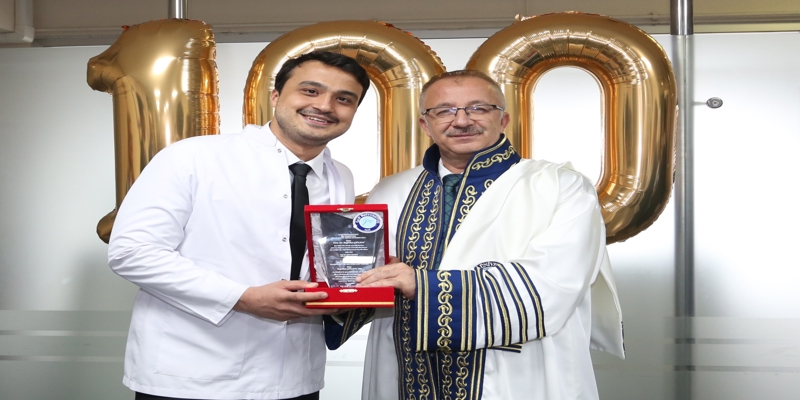 Gazi Üniversitesinin 100. Yılında KBB Anabilim Dalımızın 100. Uzmanı Mezun Oldu