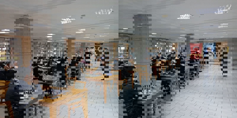 Yüzüncü Yıl Satranç Turnuvası Düzenlendi