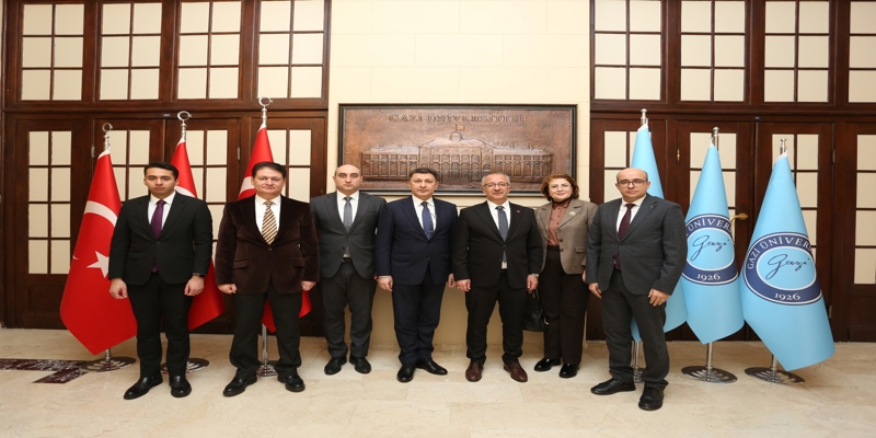 Azerbaycan Tıp Üniversitesi Rektörü Prof. Dr. Geray Geraybeyli, Rektörümüz Prof. Dr. Uğur Ünal’ı Ziyaret Etti