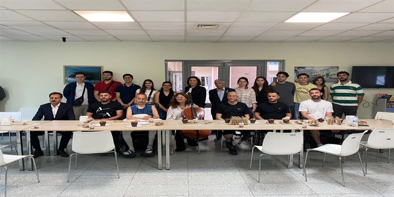 Gazi Üniversitesi Öğretim Üyeleri ve Öğrencilerinden Gazilerimize Anlamlı Ziyaret