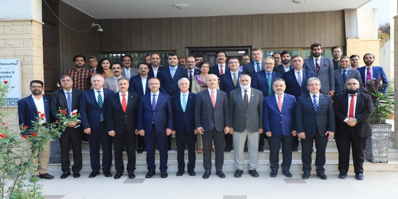 Rektörümüz Prof. Dr. Uğur Ünal, İslamabad'da Gerçekleşen Türkiye-Pakistan Üniversiteler Forumu’na Katıldı