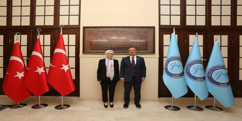 YÖK Yürütme Kurulu Üyeliğine Atanan Prof. Dr. Hayrunnisa Bolay Belen, Rektörümüz Prof. Dr. Uğur Ünal’ı Ziyaret Etti