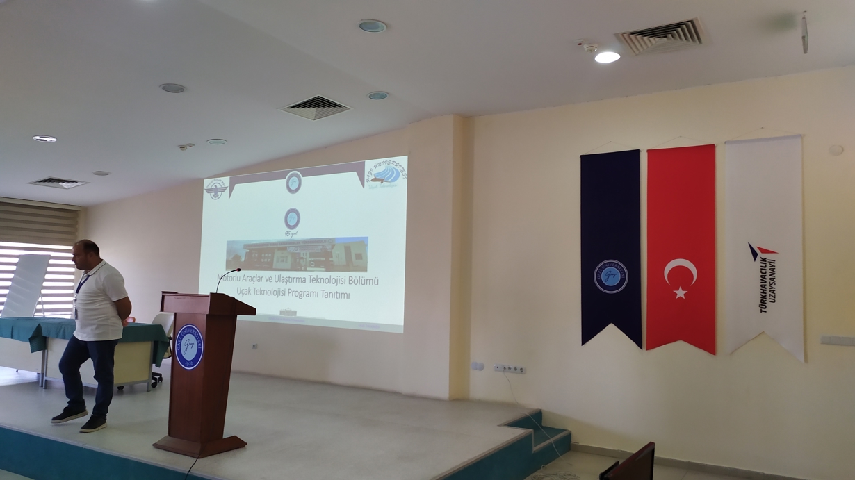 2025-26 Akademik Yılı UÇAK TEKNOLOJİSİ 1. Sınıflar Oryantasyon Toplantısı Yerleşkemizde Yapıldı-1