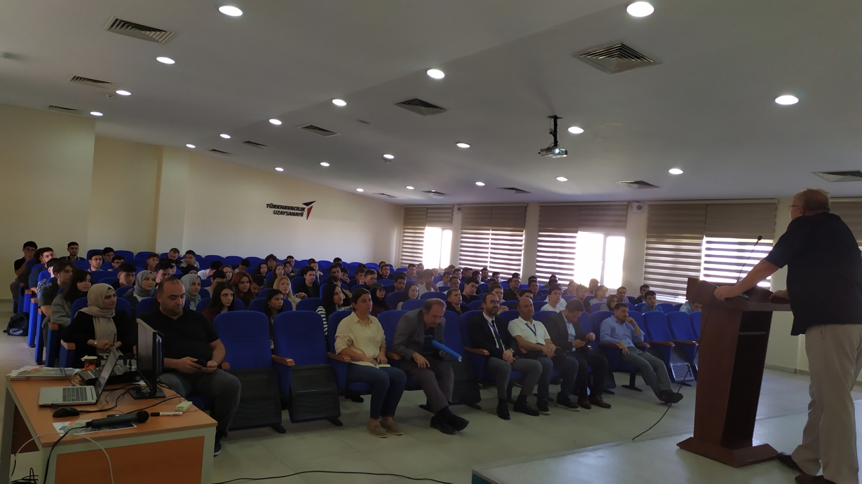2025-26 Akademik Yılı UÇAK TEKNOLOJİSİ 1. Sınıflar Oryantasyon Toplantısı Yerleşkemizde Yapıldı-1