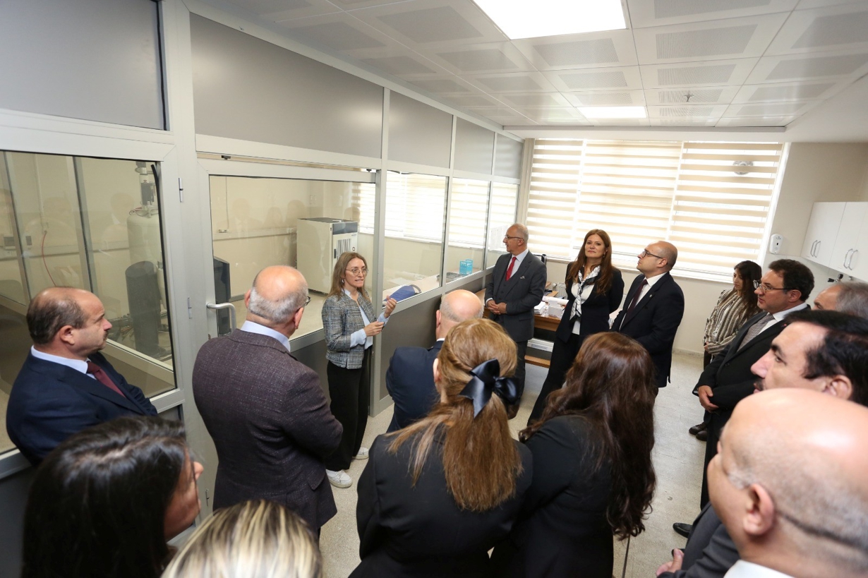 Gazi Üniversitesi Merkez Laboratuvarı (GÜTMAM), Madencilik Sektörü Temsilcileriyle Bir Araya Geldi. Bilim ve Sanayiyi Buluşturan Güçlü Altyapı-1