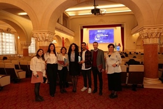 GÜTMAM was honored with the bes practice example award in the " Research and Development" category -1