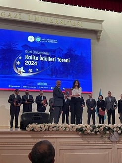 GÜTMAM was honored with the bes practice example award in the " Research and Development" category -1