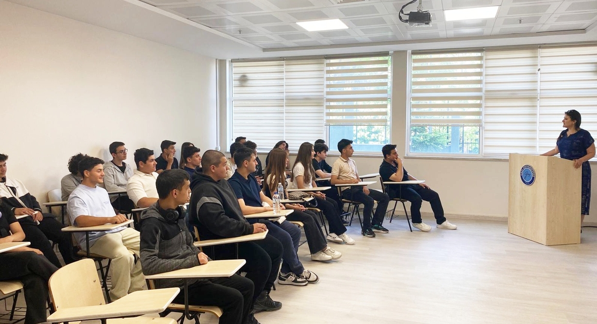 Merkezimize  Sezai KARAKOÇ Anadolu Lisesi Öğrencilerinden Ziyaret-1