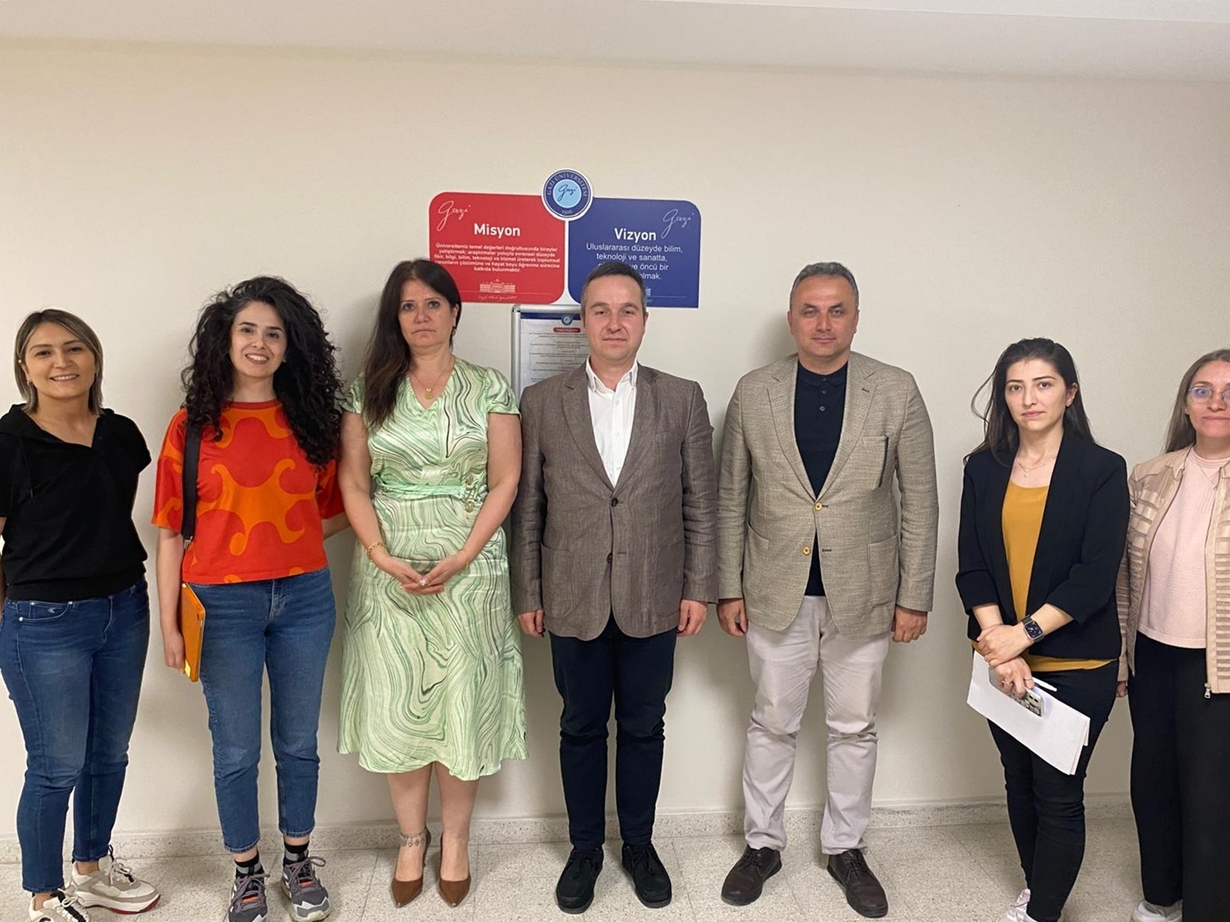 Kalite Komisyonu Birim Danışman Üyemiz Prof. Dr. Tarık ASAR ile birlikte 21.05.2025 tarihinde Kalite toplantısı gerçekleştirildi-1