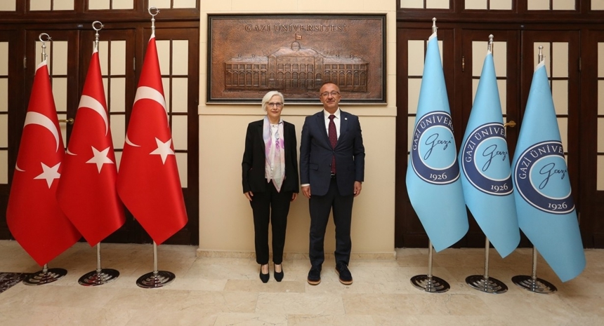 YÖK Yürütme Kurulu Üyeliğine Atanan Prof. Dr. Hayrunnisa Bolay Belen, Gazi Üniversitesi Rektörü Prof. Dr. Uğur Ünal’ı Ziyaret Etti