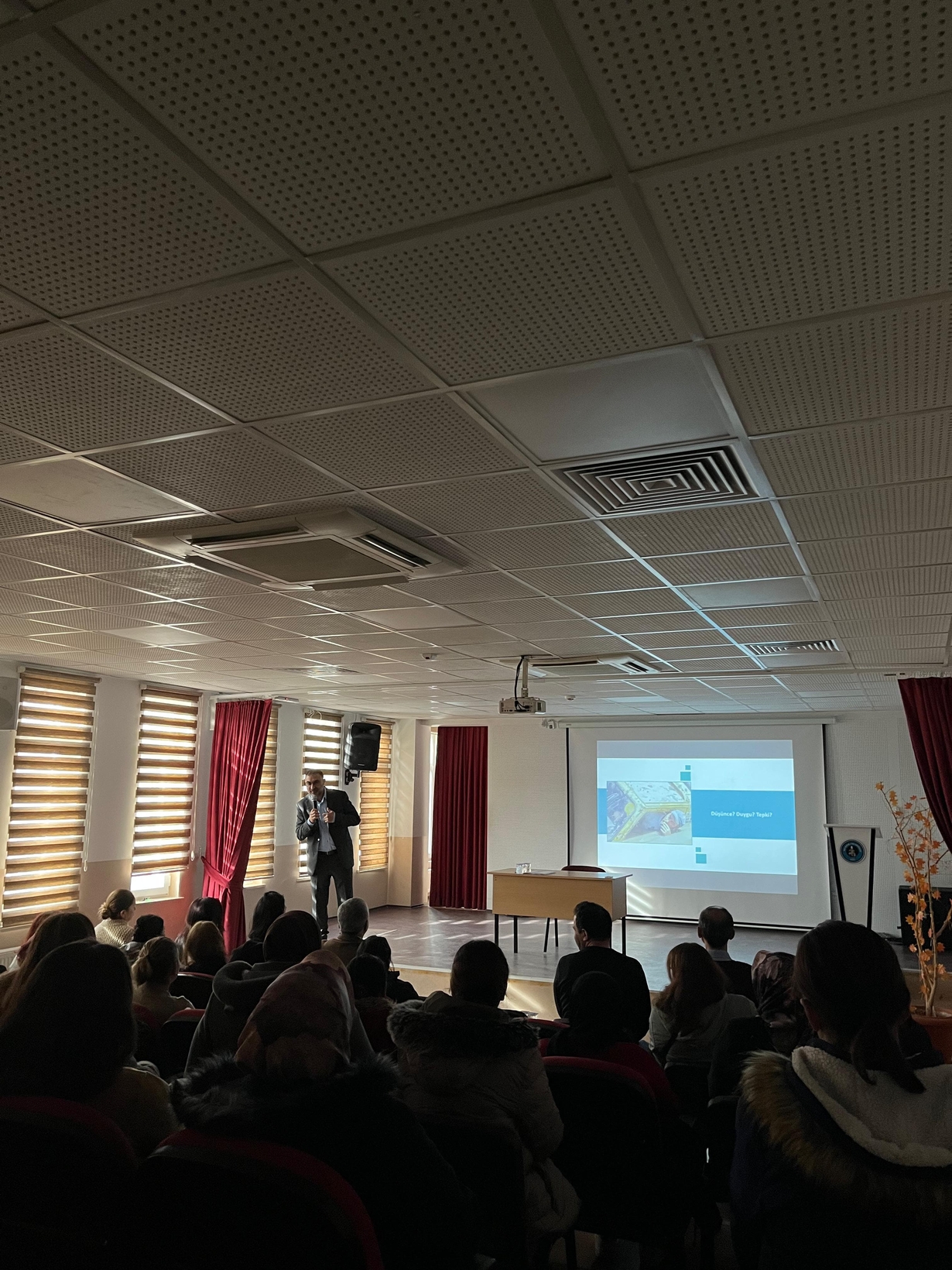Davranış Yönetimi ve Olumlu İnsan İlişkileri Semineri -1
