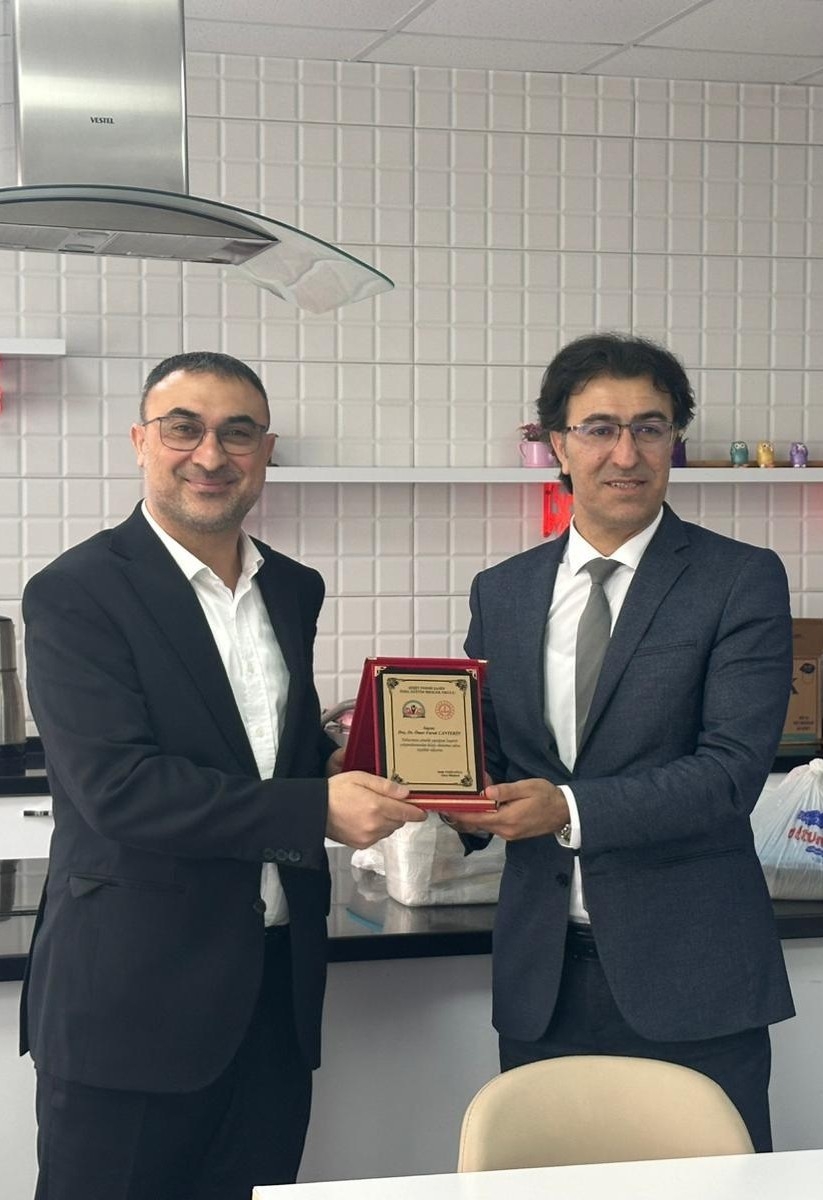 “Gizli Kahramanlar İçin Destek Zamanı” isimli sosyal sorumluluk projemiz tamamlanmıştır.-1