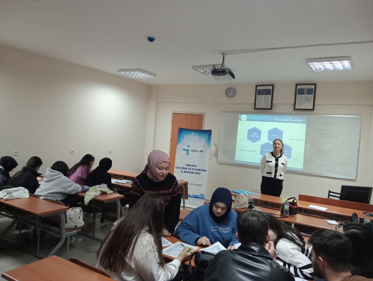 Etkili Özgeçmiş Hazırlama ve Mülakat Teknikleri Eğitimi -5