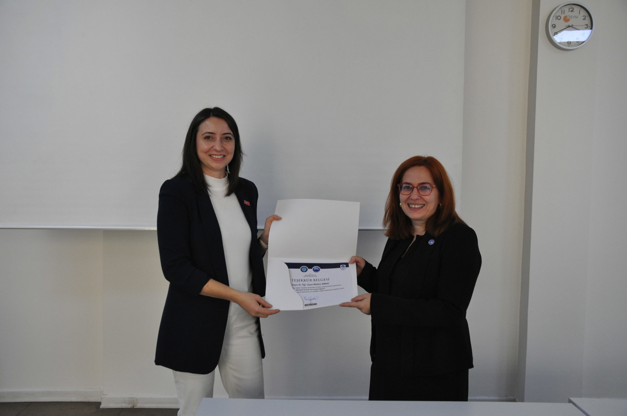 Fakültemizde MAXQDA ile Nitel Veri Analizi Eğitimi Gerçekleştirildi-1