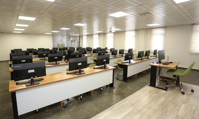 Şehit Öğrencimiz Tekin Enes Sarıyıldız'ın Adı Fen Fakültesinde Laboratuvara Verildi