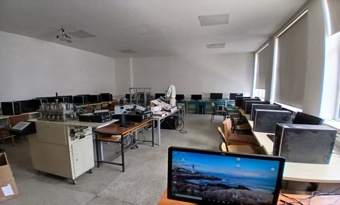 A224 ve ROBOTİK BİLGİSAYAR LABORATUVARLARI GÜNCELLENDİ