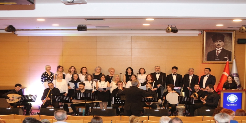 Gazi Üniversitesi Tıp Fakültesi Türk Sanat Müziği Korosu Tarafından 14 Mart Tıp Bayramı Konseri Gerçekleştirildi