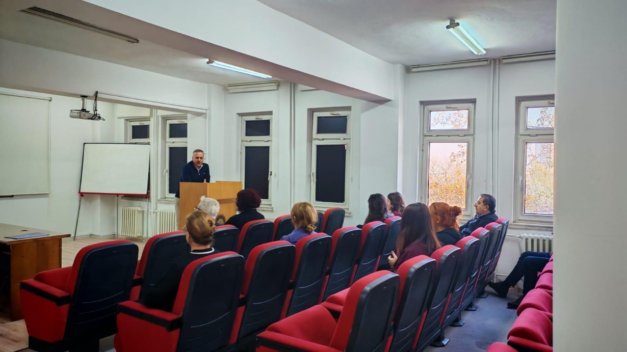 Üstün Başarı ve Ödül Yönergesi hakkında bilgilendirme toplantısı-2