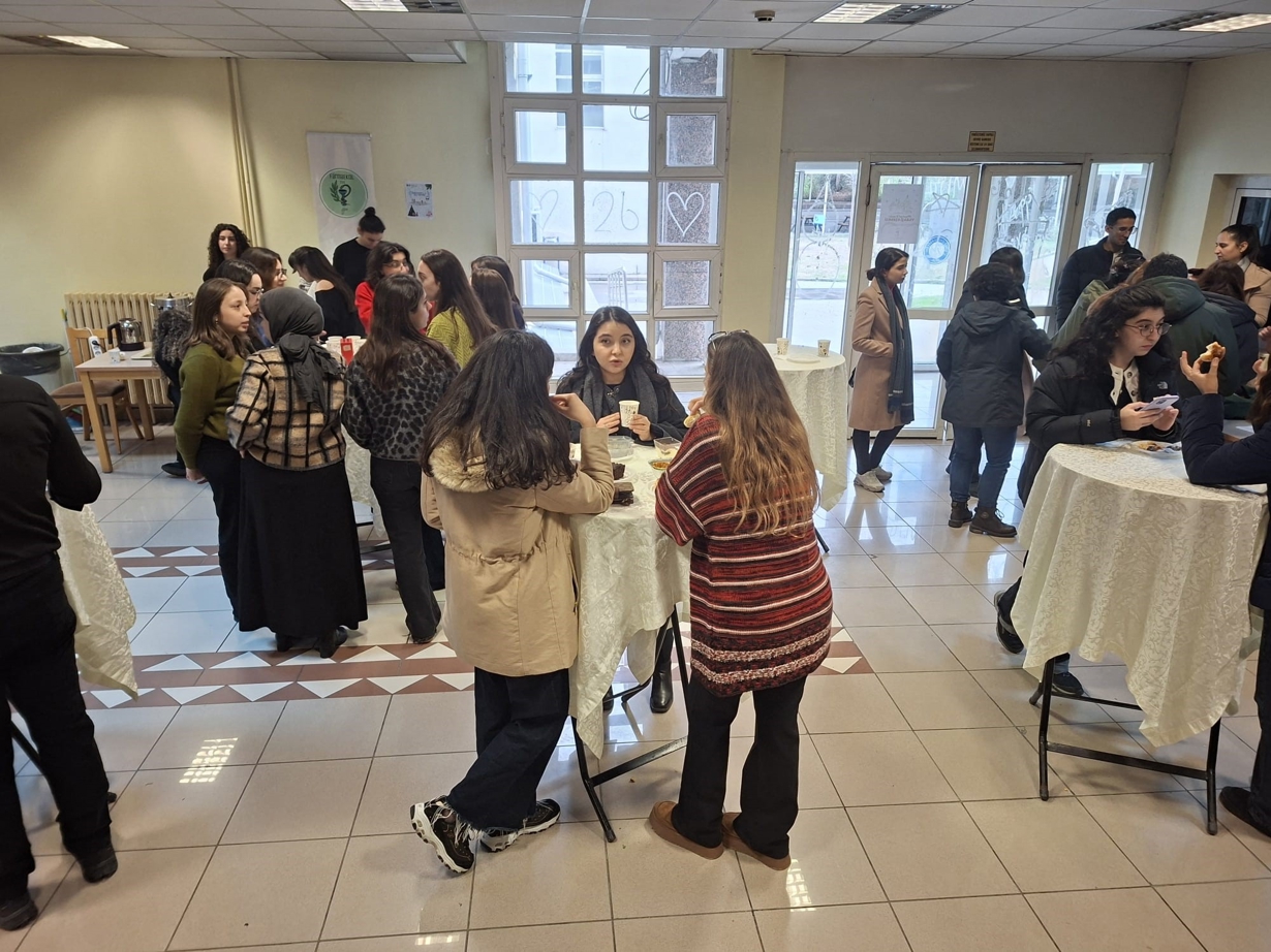 Yeni Yıl Heyecanı 25-26-4