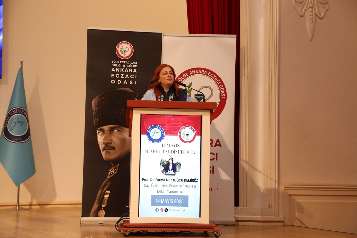 14 Mayıs Bilimsel Eczacılık Günü Coşkusu-3