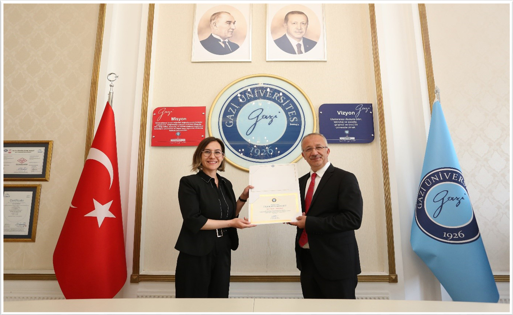 Dış Kaynaklı Projelerde Yer Alan Öğretim Elemanlarımıza Belge Takdimi-5