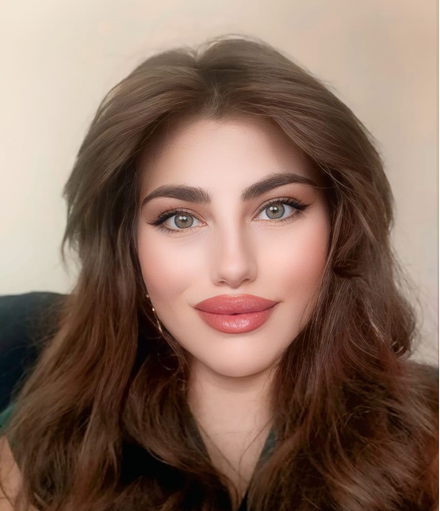  Ceren BABUCCU