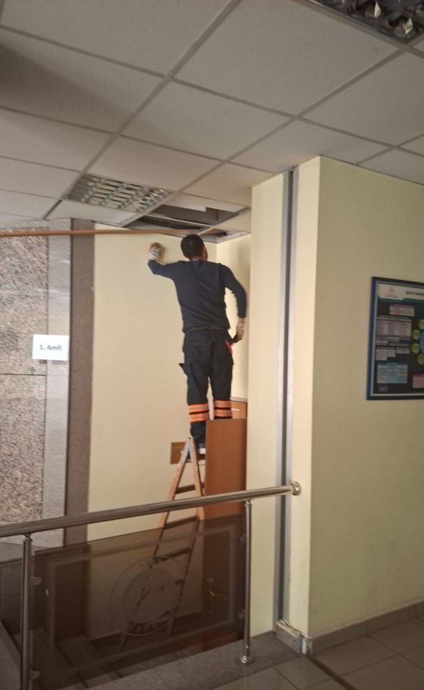 Fakültemizde kablosuz ağ altyapısı iyileştirme çalışmaları tamamlanmıştır. -2