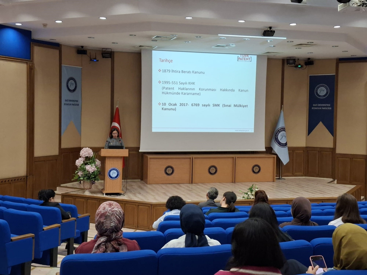 Fakültemizde Eczacılık Alanında Patent ve Faydalı Model Tescil Süreçleri konusunda Seminer düzenlendi. -3