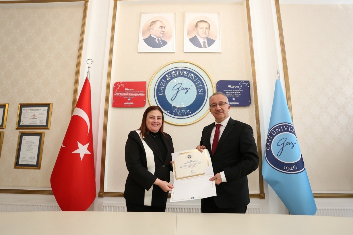 GÜ Ecz Hedef Göstergelerinde 1 nci-2