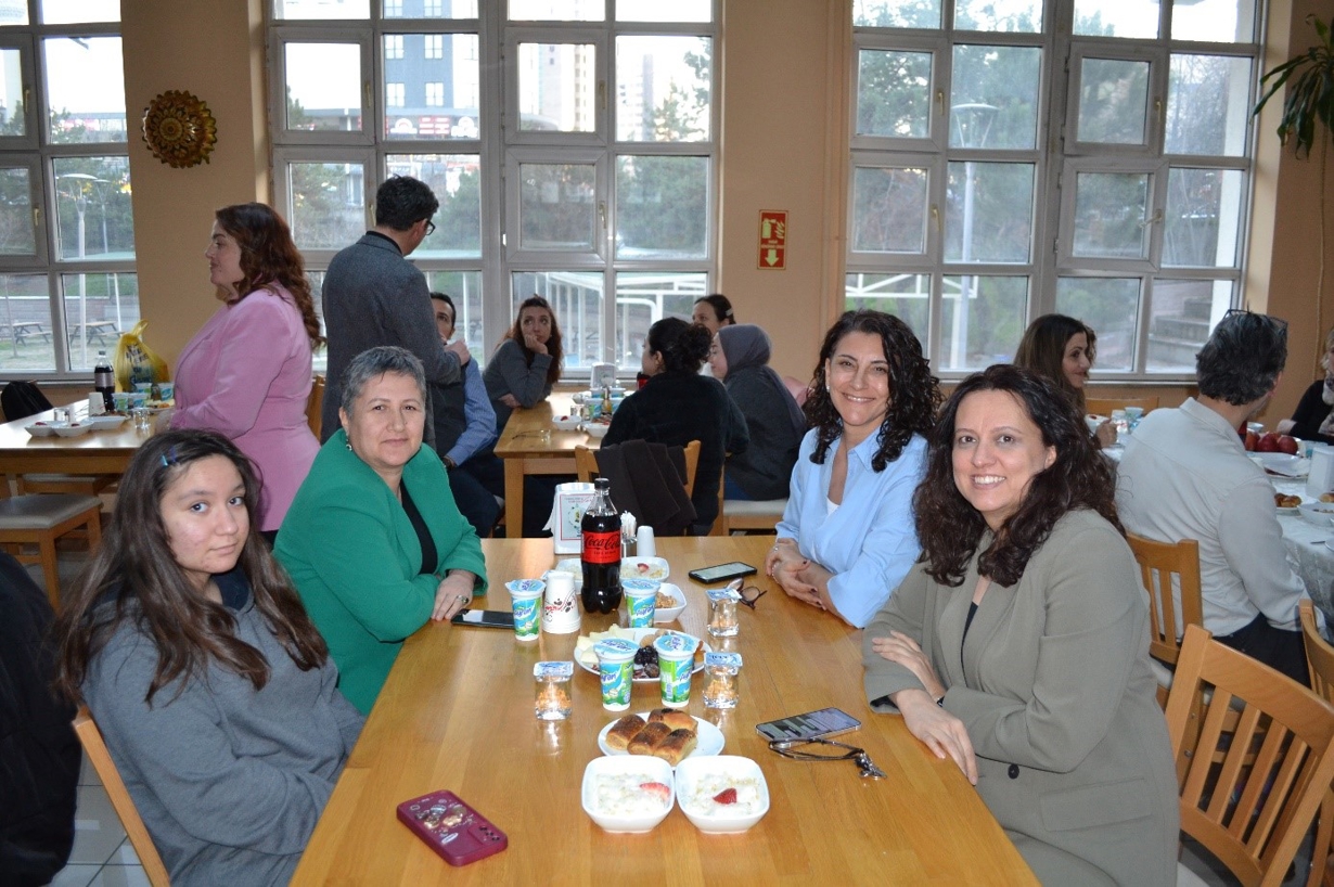 Fakültemizde İftar Programı Düzenlendi 1-6