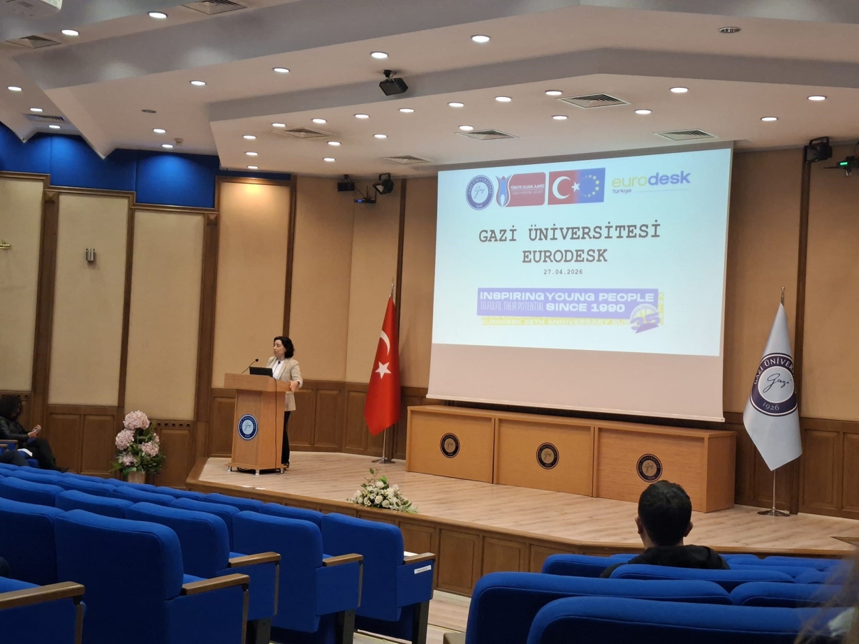 Fakültemizde Prof. Dr. Gonca ÇAKMAK tarafından 3. Proje Söyleşisi gerçekleştirildi. 2-2