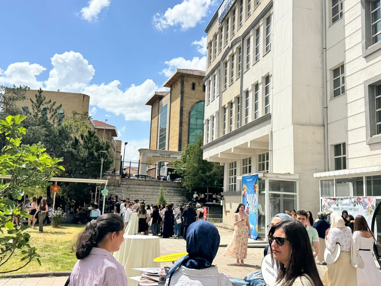 14 Mayıs Eczacılık Günü 3-4