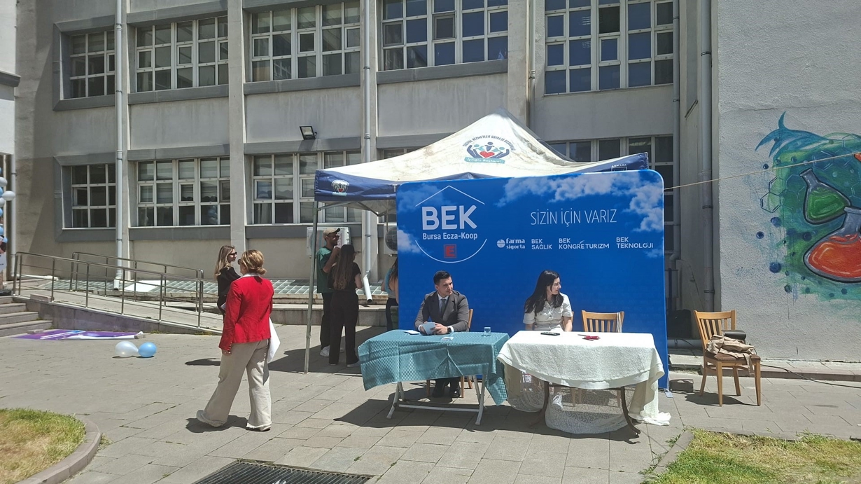 14 Mayıs Eczacılık Günü 2-3
