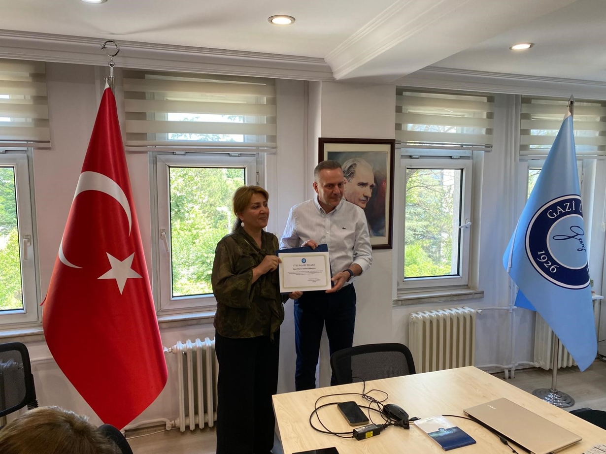Fakültemizde Nahçıvan Devlet Üniversitesi Eczacılık Fakültesi öğrencileri stajlarını başarıyla tamamladı.-4