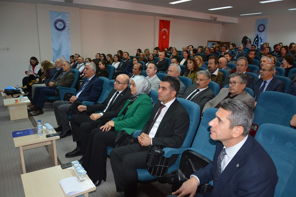 Fakültemiz Akademik Genel Kurul Toplantısı ve Akademik Biniş Giyme Töreni-1