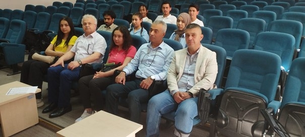 Yabancı Uyruklu Öğrencilerle Toplantı -1