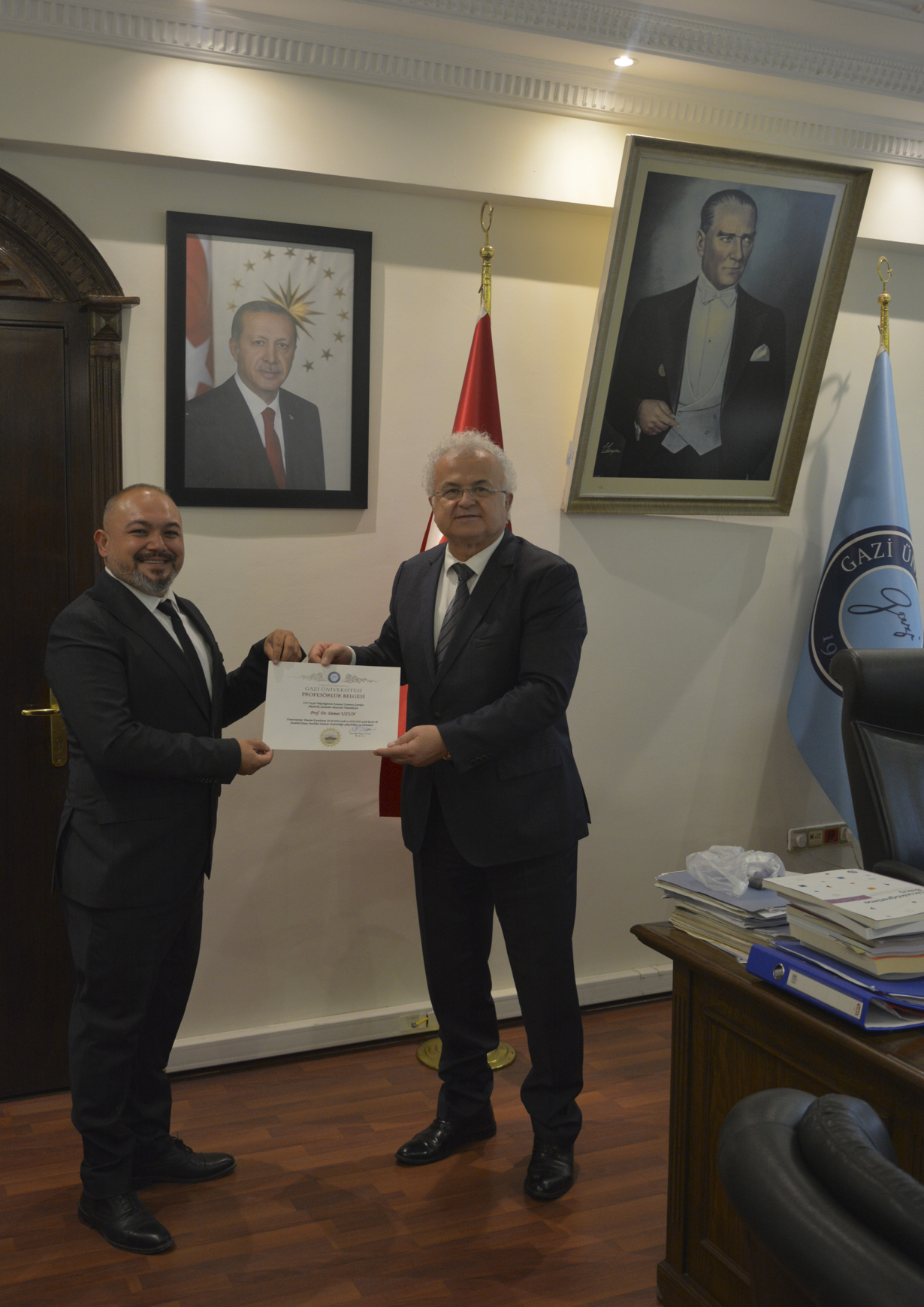 Dekanımız Prof. Dr. Reşat Kasap, Profesör Kadrosuna Atanan Öğretim Üyelerimize Belgelerini Takdim Etti-1