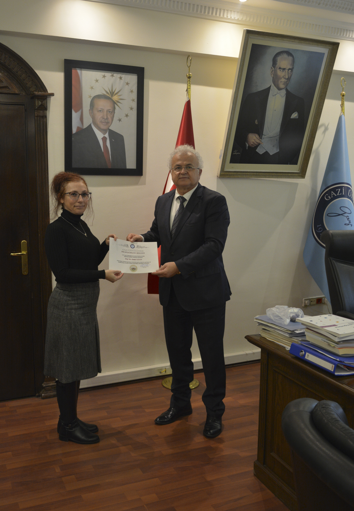 Dekanımız Prof. Dr. Reşat Kasap, Profesör Kadrosuna Atanan Öğretim Üyelerimize Belgelerini Takdim Etti-1