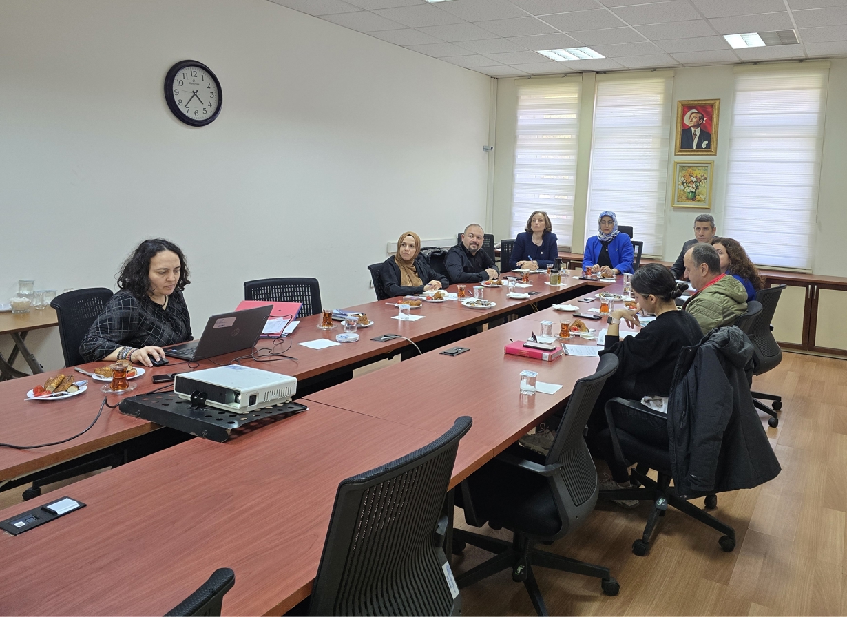 Araştırma Geliştirme Ekibi Üyeleriyle Toplantı-1