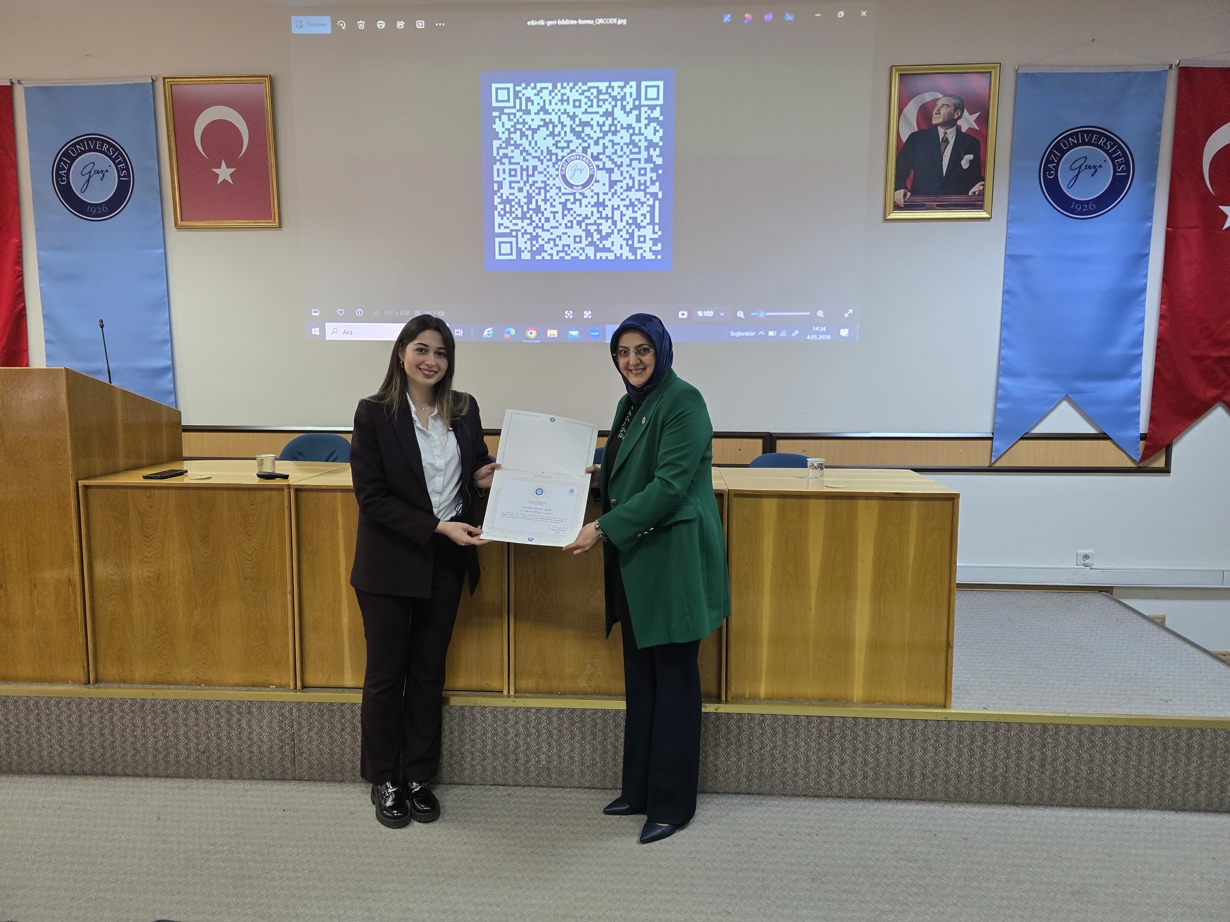 Fakültemizde “Kimliğin Hazır Gelmez; Seçtiklerinle Boz, Denediklerinle Kur, Yolda Kendin Ol” Konulu Seminer Düzenlendi-1