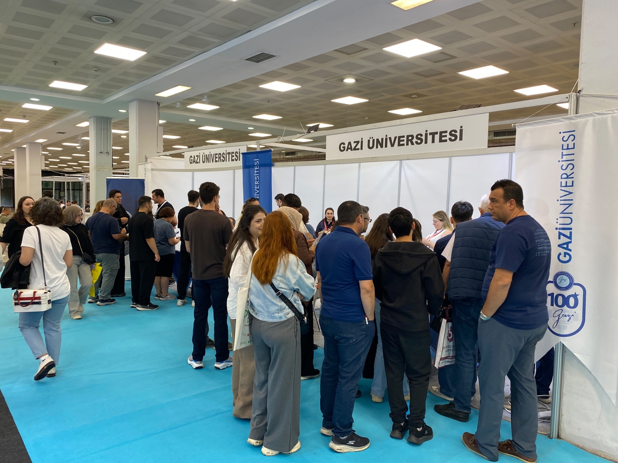 Fen Fakültemiz, Üniversite Tercih Fuarlarında Aday Öğrencilerle Buluştu-1