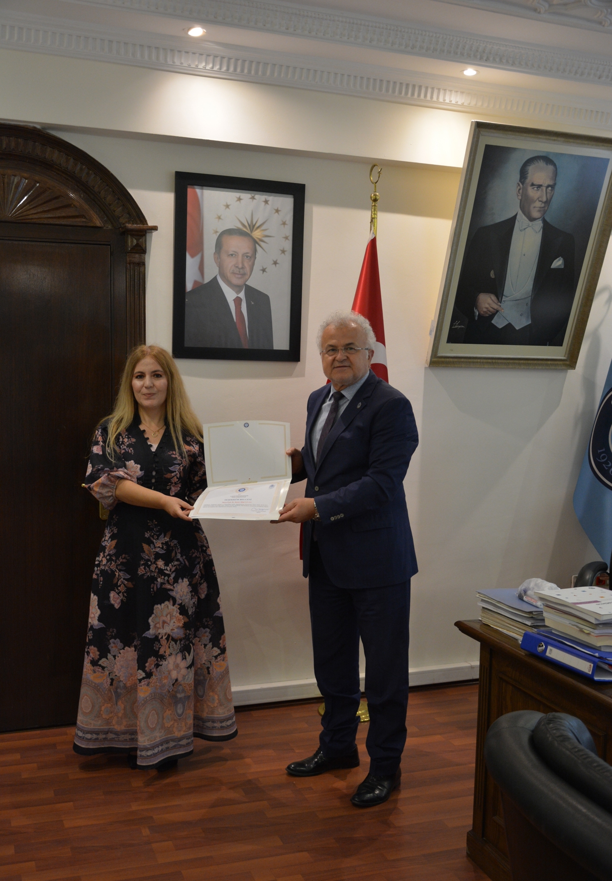 Fakültemiz Akademik Atanma ve Yükseltilme Kriter Değerlendirme Komisyonunda Görev Alan Öğretim Üyelerimize Teşekkür Belgesi Takdim Edildi-1