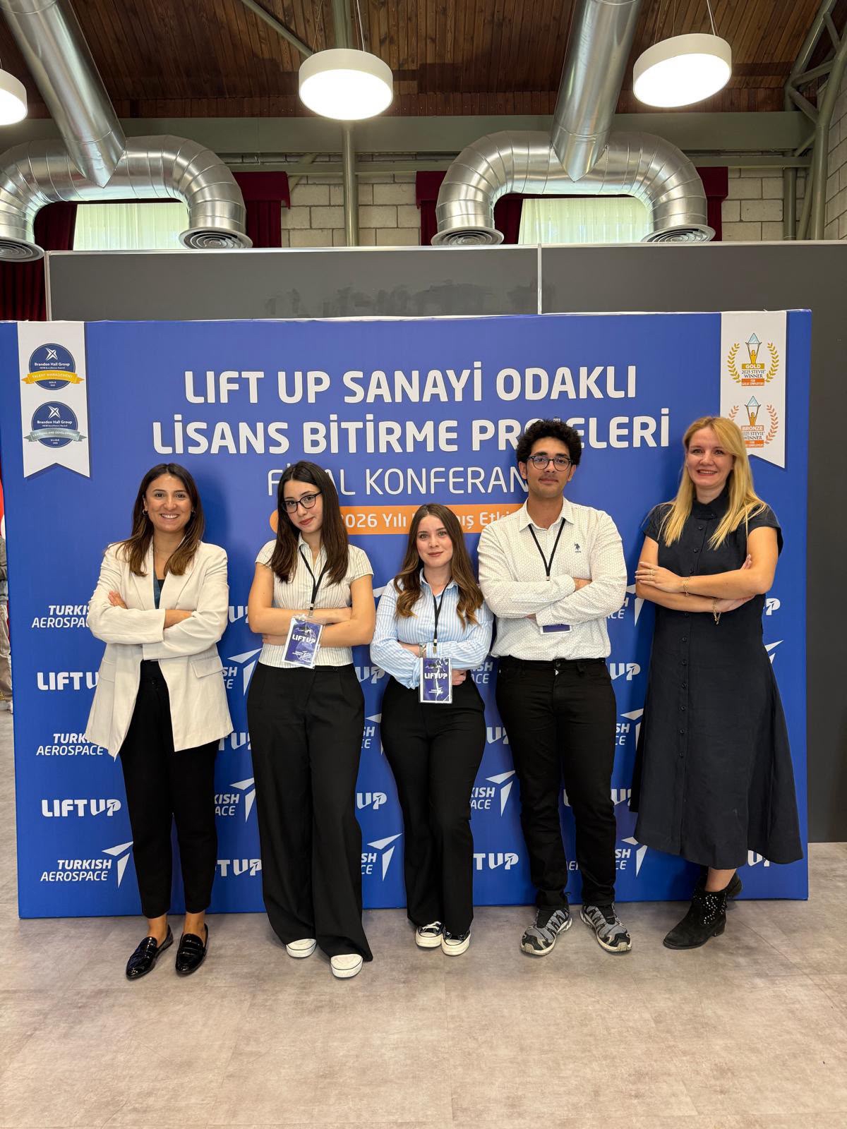 lift-up-1