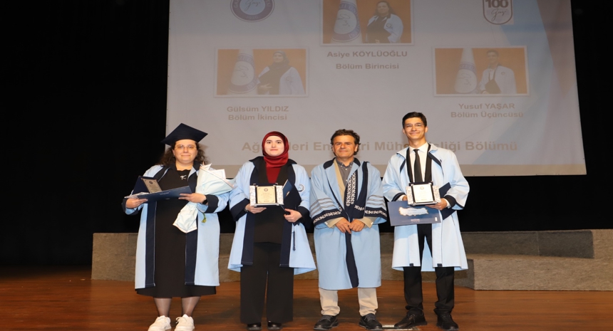 Mezunlarımızı tebrik ediyor, meslek hayatlarında başarılar diliyoruz.