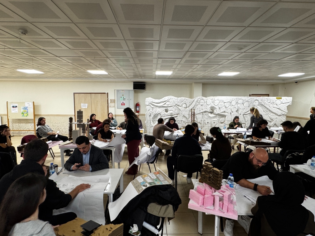 AtölyeDüşleDüşün Kritik Günü Etkinliği4-1