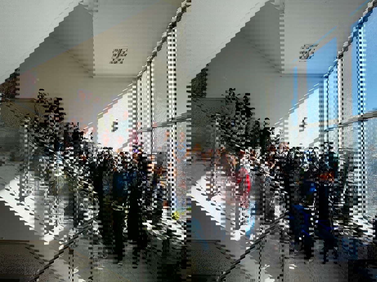 ATÖLYEDÜŞLEDÜŞÜN | GAZİ ÜNİVERSİTESİNİN KURULUŞUNUN 100. YILI VE  MİMARLIK BÖLÜMÜNÜN  KURULUŞUNUN 60. YILINA İTHAFEN  ENSTALATİF SERGİ YEDİ YÜZLÜ KÜP1-1