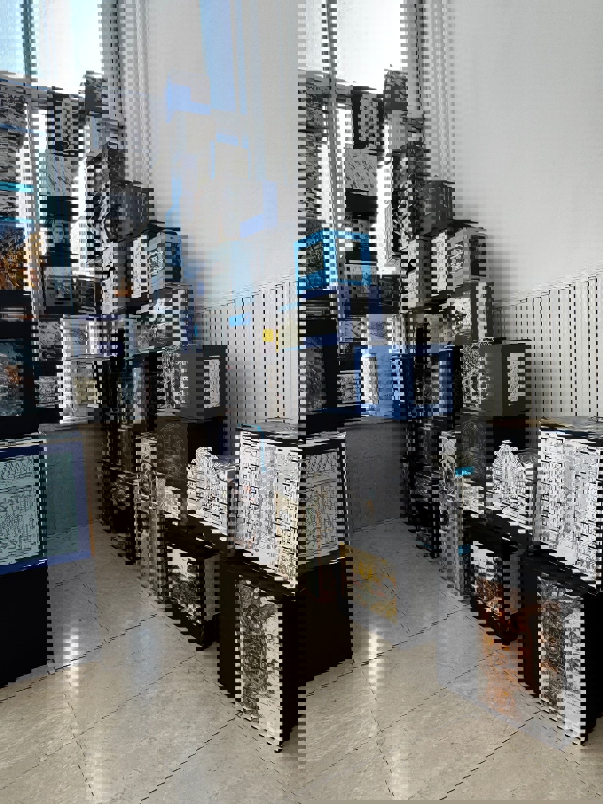 ATÖLYEDÜŞLEDÜŞÜN | GAZİ ÜNİVERSİTESİNİN KURULUŞUNUN 100. YILI VE  MİMARLIK BÖLÜMÜNÜN  KURULUŞUNUN 60. YILINA İTHAFEN  ENSTALATİF SERGİ YEDİ YÜZLÜ KÜP10-1