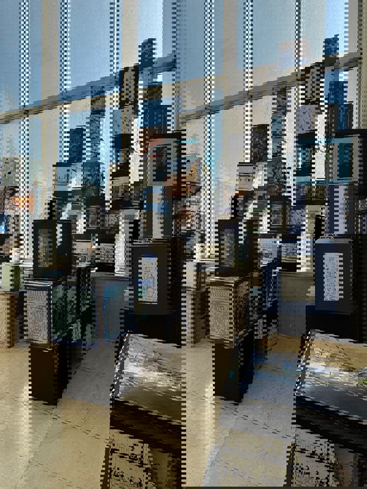 ATÖLYEDÜŞLEDÜŞÜN | GAZİ ÜNİVERSİTESİNİN KURULUŞUNUN 100. YILI VE  MİMARLIK BÖLÜMÜNÜN  KURULUŞUNUN 60. YILINA İTHAFEN  ENSTALATİF SERGİ YEDİ YÜZLÜ KÜP8-1